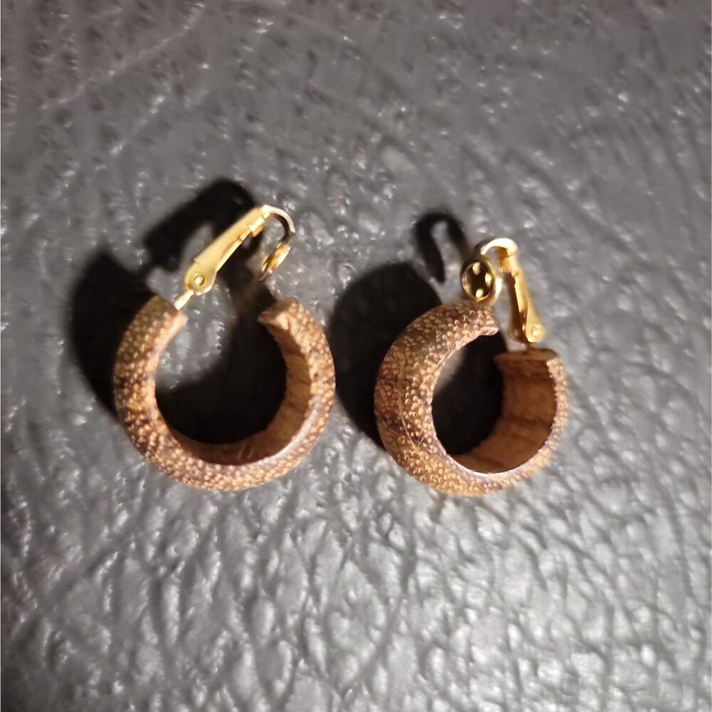 Vintage Wood Hoop Clip On Earrings Womens Earrings